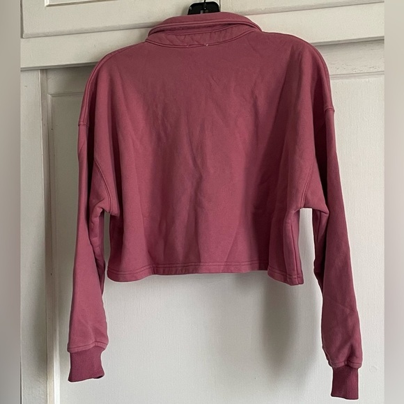 Le Lis Collection Pink Cropped Sweatshirt. New With Tags. - Picture 3 of 7